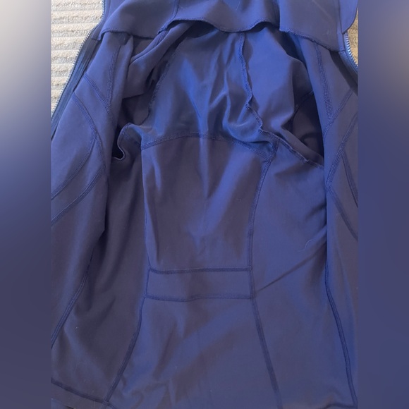 Lululemon Define Jacket Size 8 - Picture 11 of 11